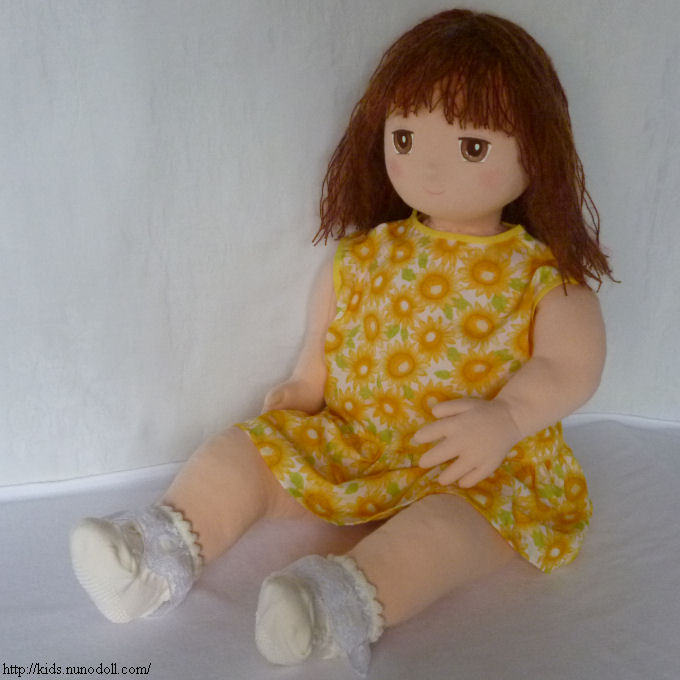 ひまわり柄の服